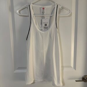 Wilson white tank top, Size XS, NWT
